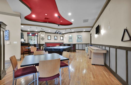 40-web-or-mls-10435 Mid town__040