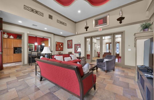41-web-or-mls-10435 Mid town__041