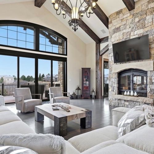 What Does A Real Estate Agent Actually Do When Selling Your Home