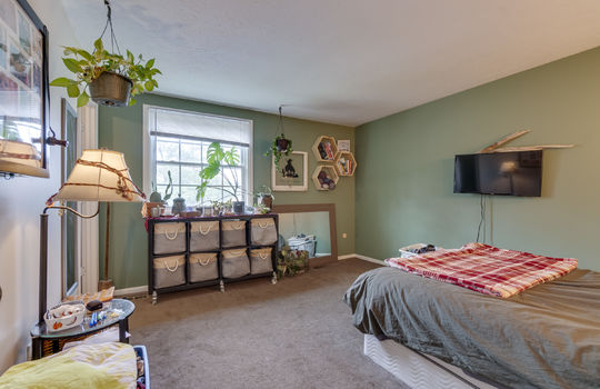 4713 Southaire Interior-12