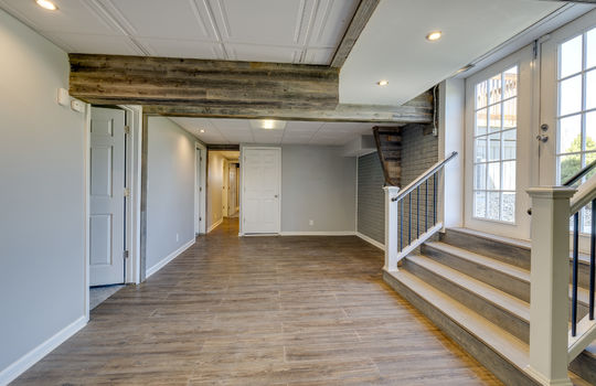 12060 S Stony Creek Rd Int-30