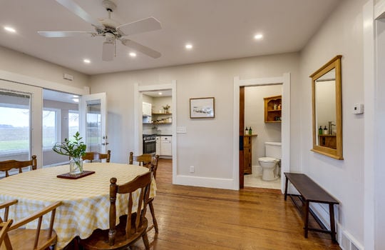 24261 Hull Prairie Rd Int-10