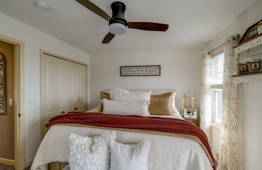 400 Beachwalk Trail Int-15