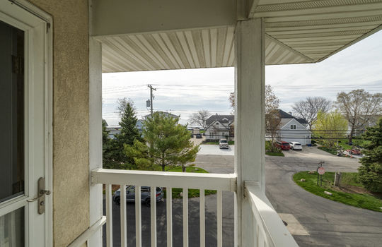 400 Beachwalk Trail Int-18