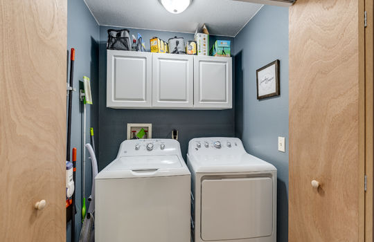 447 Oak Creek Dr Int-11