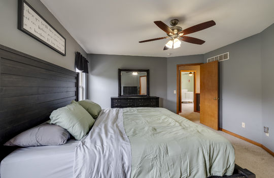 447 Oak Creek Dr Int-16