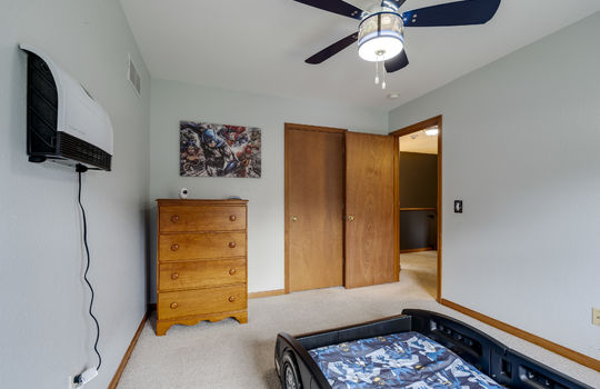 447 Oak Creek Dr Int-23