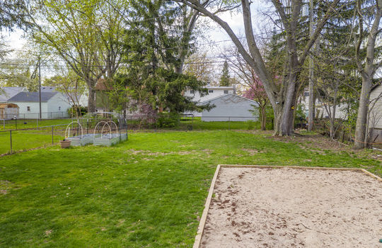 555 West 9th Street Ext-4