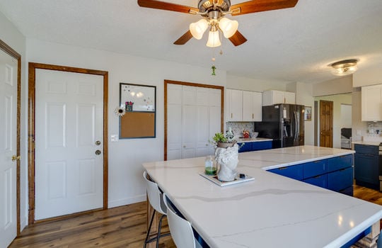 8004 Kingsboro Ct Int-12