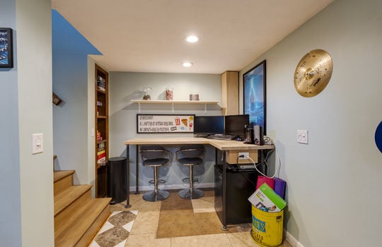 8004 Kingsboro Ct Int-31