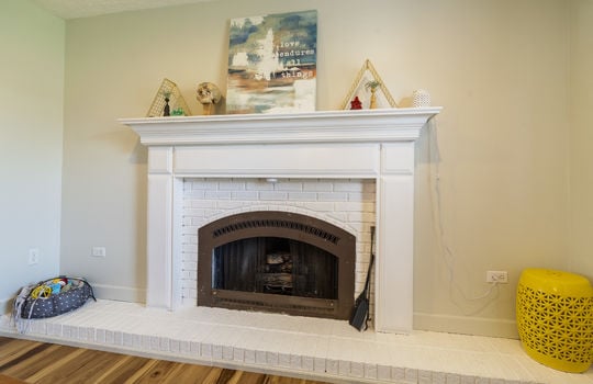 8004 Kingsboro Ct Int-7