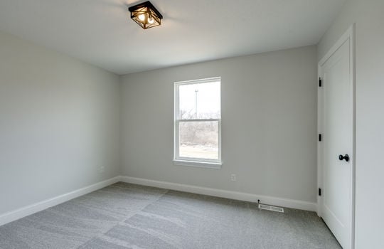 9395 Village Meadows Int-47
