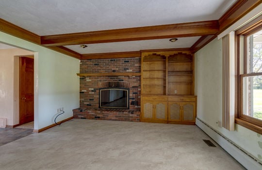 9911 Secor Rd Int-6