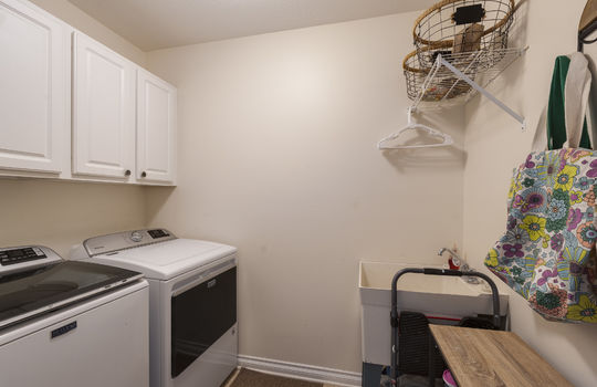 2044 Silverpine Ct Int-22