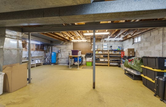 5912 Brookson Rd Int-32