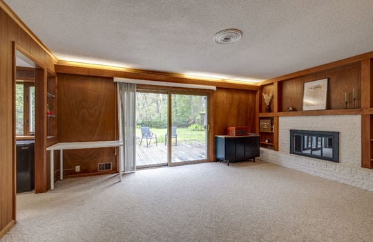 5912 Brookson Rd Int-7