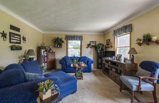 2030 W Sterns Rd Int-2