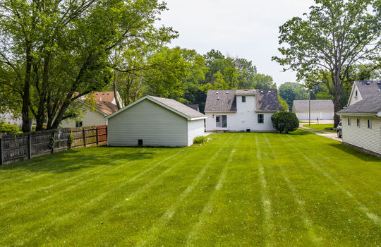 6913 Maplewood Dr Ext-6