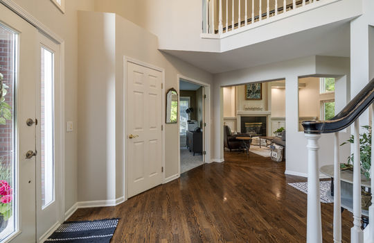 7145 S Valley Circle Int-3