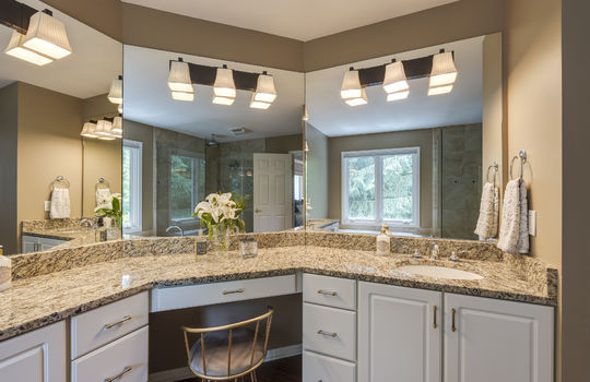 7145 S Valley Circle Int-42