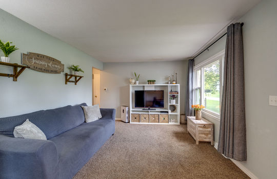 10059 Summerfield Rd Int-2