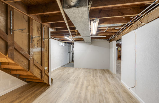 10059 Summerfield Rd Int-20