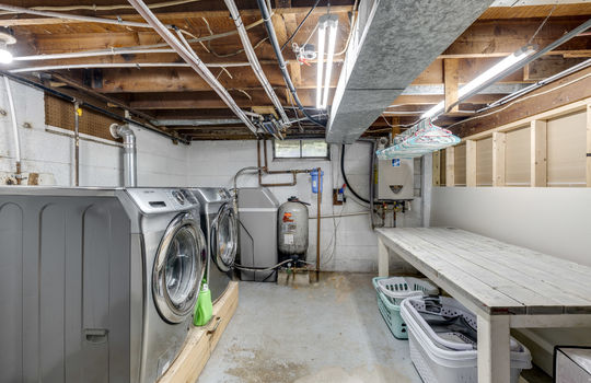 10059 Summerfield Rd Int-23