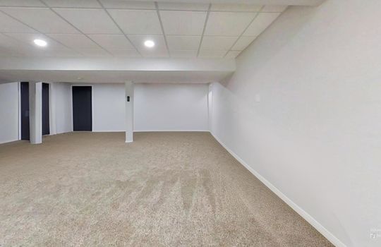 12526-Secor-Rd-basement-Photos-Photo-2-Defurnished