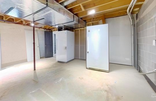 12526-Secor-Rd-basement-Photos-Photo-4-Defurnished