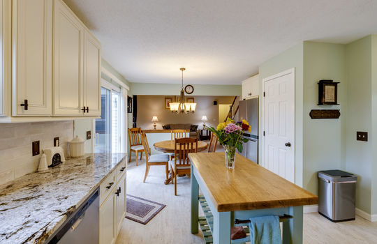 2530 Sandpiper Rd Int-14