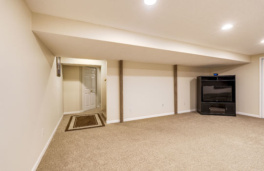 2530 Sandpiper Rd Int-38