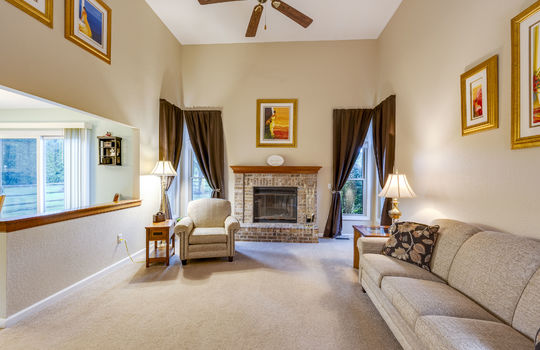 2530 Sandpiper Rd Int-4