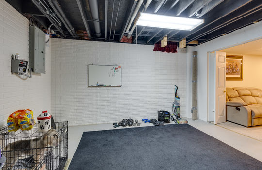 2530 Sandpiper Rd Int-42