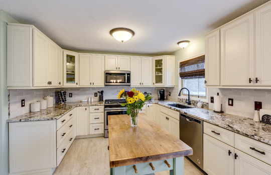 2530 Sandpiper Rd Int-9