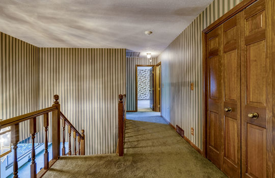 6608 Inglewood Int-20
