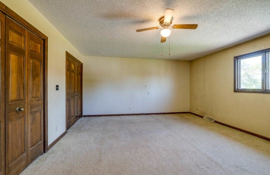 6608 Inglewood Int-31