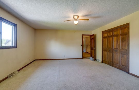 6608 Inglewood Int-32