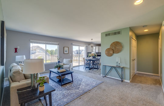 704 Arbor Chase Dr Int-3