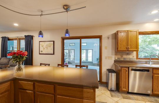 8345 Cherry Blossom Ln Int-12