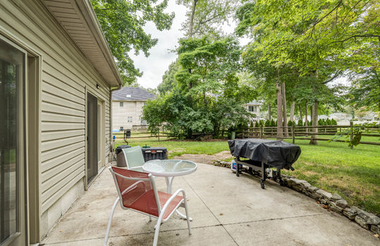 8345 Cherry Blossom Ln Int-16