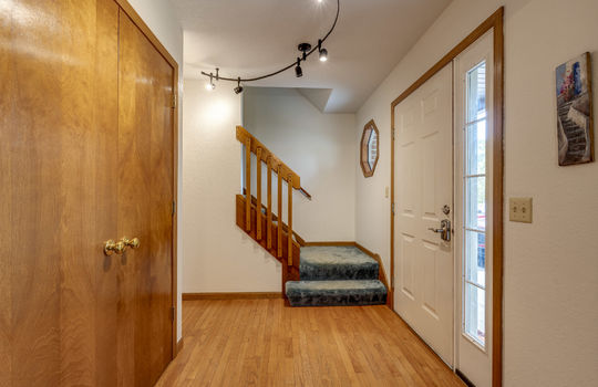 8345 Cherry Blossom Ln Int-2