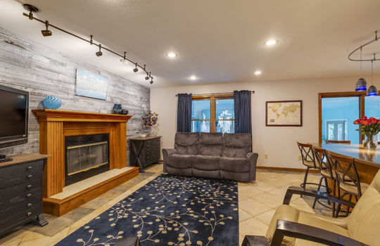 8345 Cherry Blossom Ln Int-6