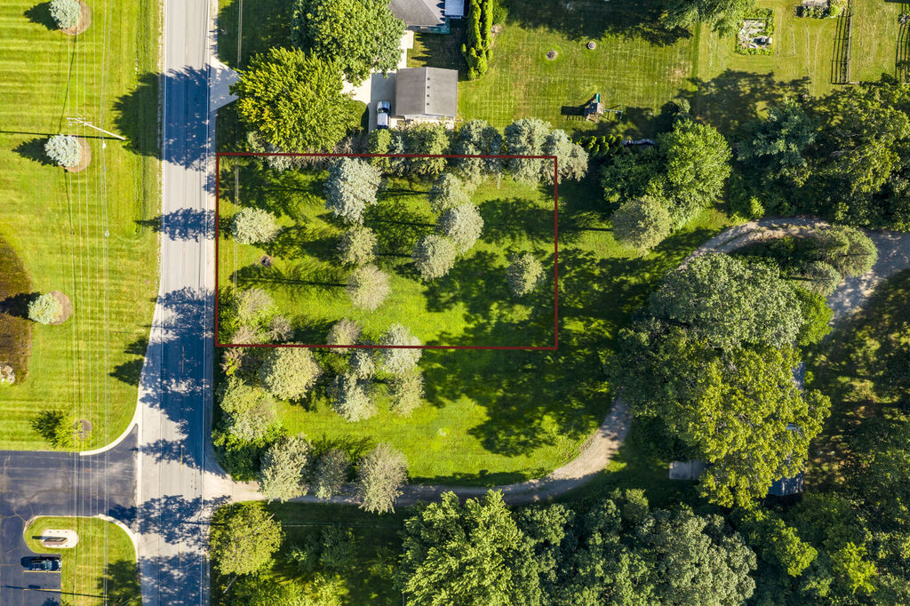 Parcel A Jackman Rd - Wiens & Roth Real Estate