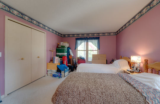 10223 Summerfield Int-16