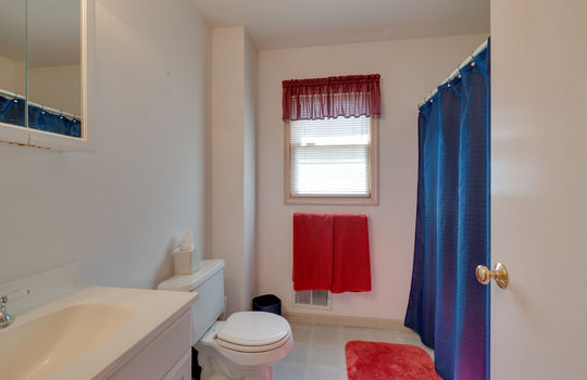 10223 Summerfield Int-23