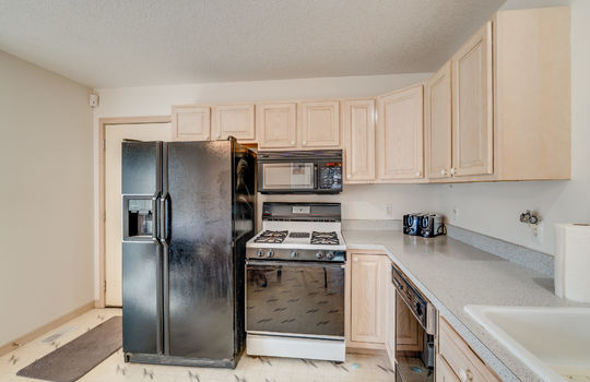 10223 Summerfield Int-7