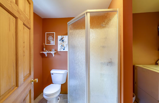 12701 Ayres Hwy Int-14