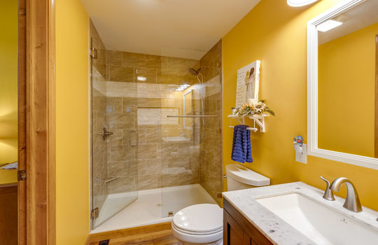 12701 Ayres Hwy Int-23