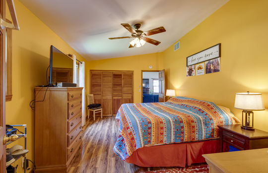 12701 Ayres Hwy Int-25