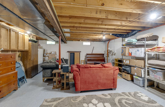 12701 Ayres Hwy Int-28